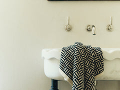 Torrens Hand Towel in Sand & Noir