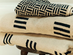 Torrens Hand Towel in Sand & Noir