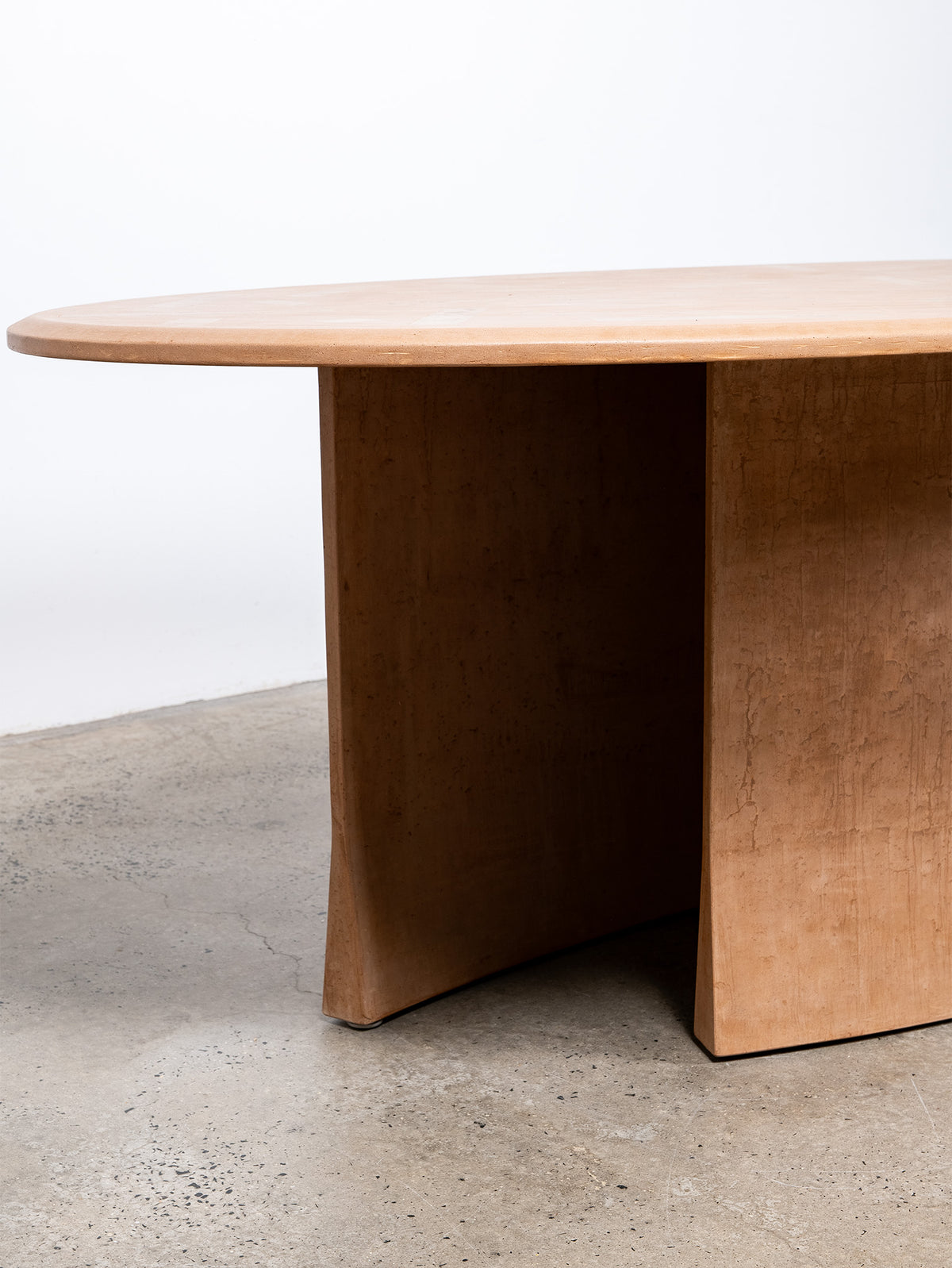 Plains Table