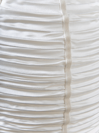 Oval Folding Silk Pendant Offwhite