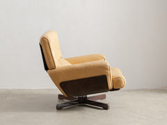 Taro Menilio Swivel Armchair No.2