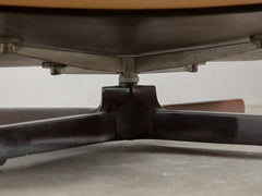 Taro Menilio Swivel Armchair No.2