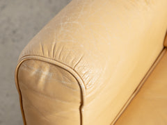 Taro Menilio Swivel Armchair No.2