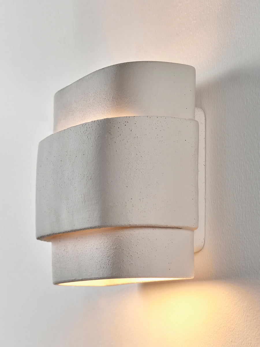 Louis 01 Wall Lamp, Beige
