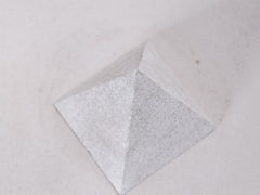 1970s Ceramic Sculpture 03