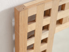 Italian Lattice Mirror