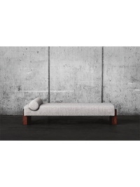 V Daybed Boucle
