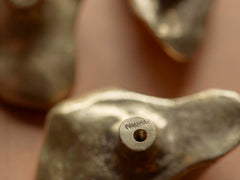 Flat Pinch, Large Knob/Hook
