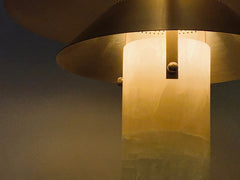 Meconopsis Onyx Table Lamp