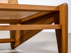Kangaroo Chair