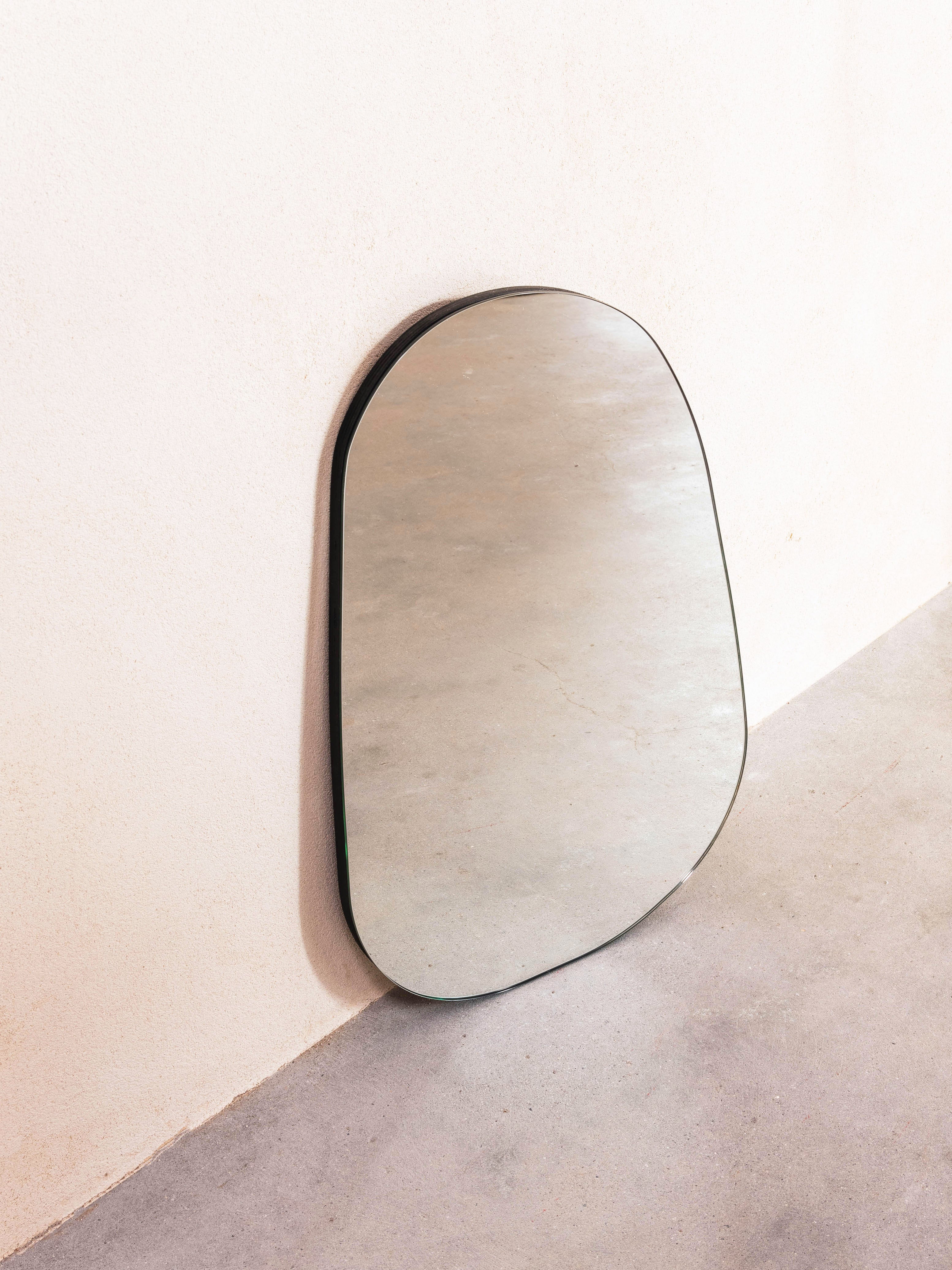 Tigmi Curve Mirror 04 – Tigmi Trading