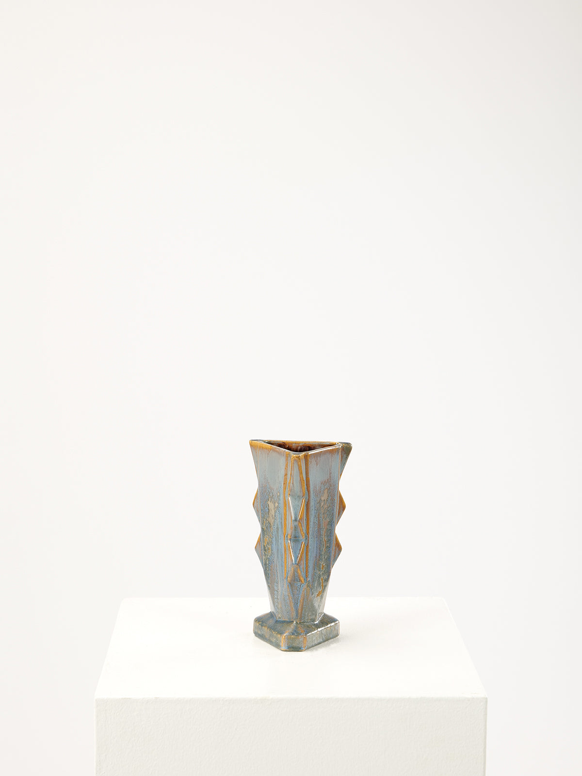 Art Deco Vase 01
