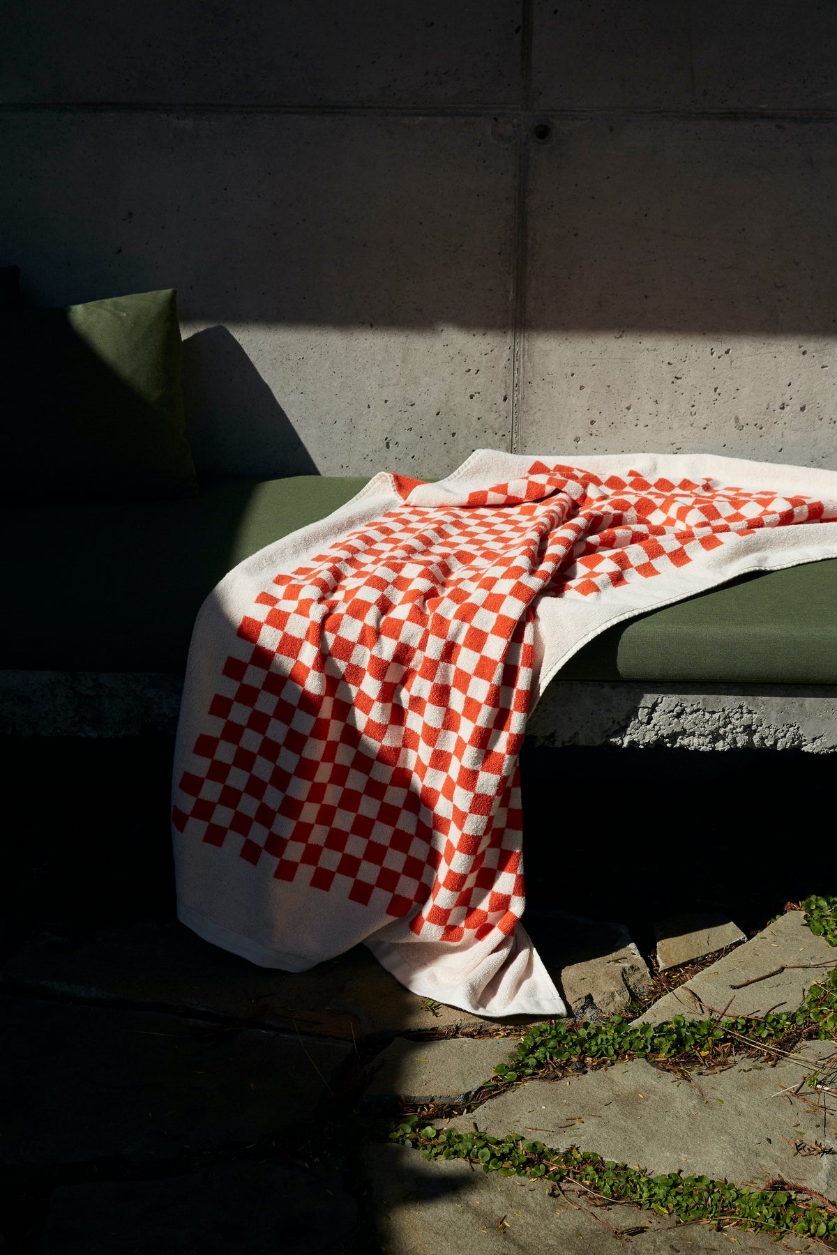 Roman Organic Cotton Pool Towel in Paloma Sun & Ecru
