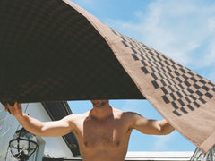 Roman Organic Cotton Pool Towel in Tabac and Noir