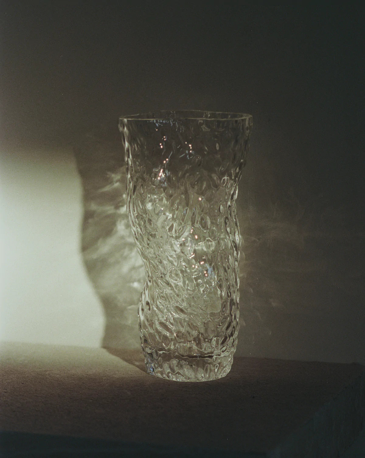 Ostrea Vase - Clear