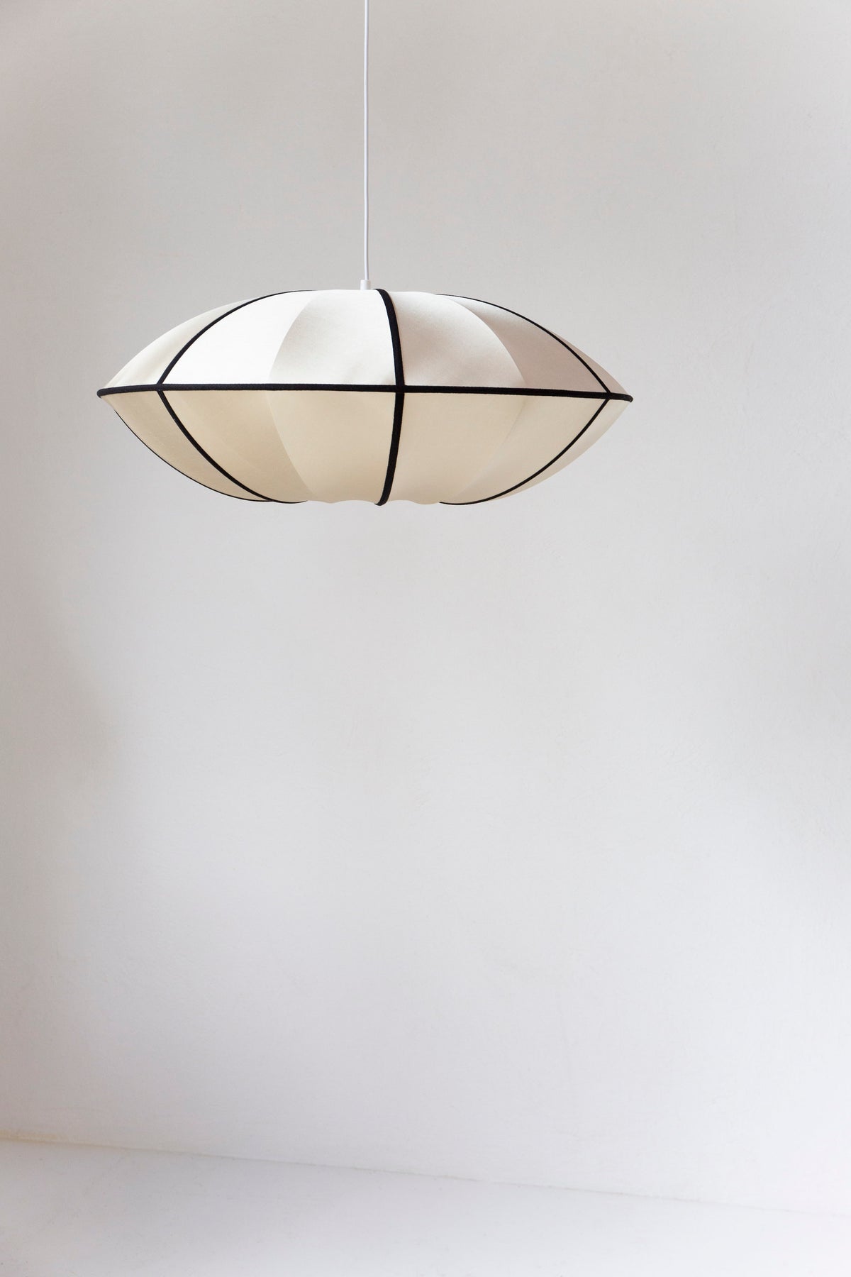 UFO Pendant Classic