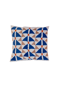 Square Puktadozi Triangle Cushion